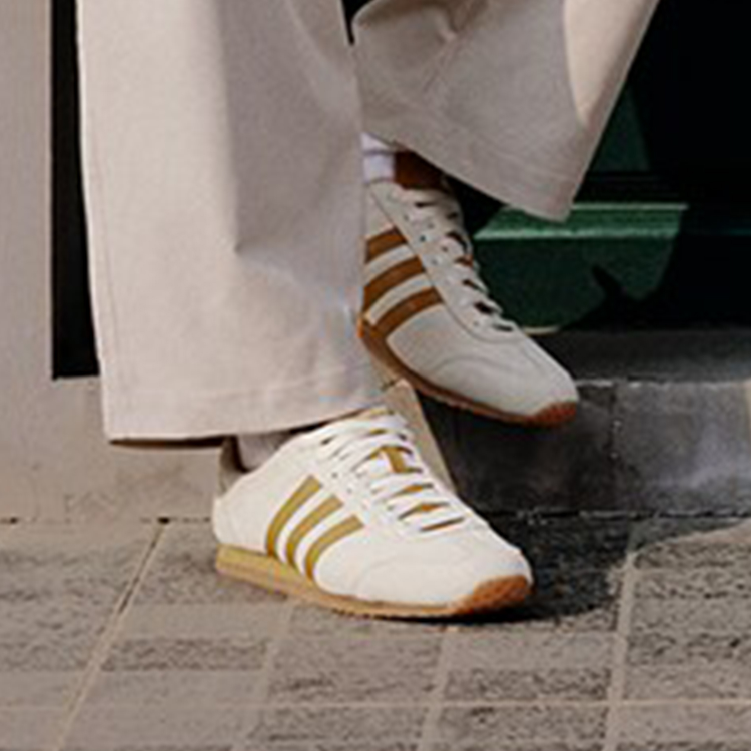 حذاء أديداس الأصلي VS JOG 2.0  - مراجعة Adidas Shoes Samba وسعره